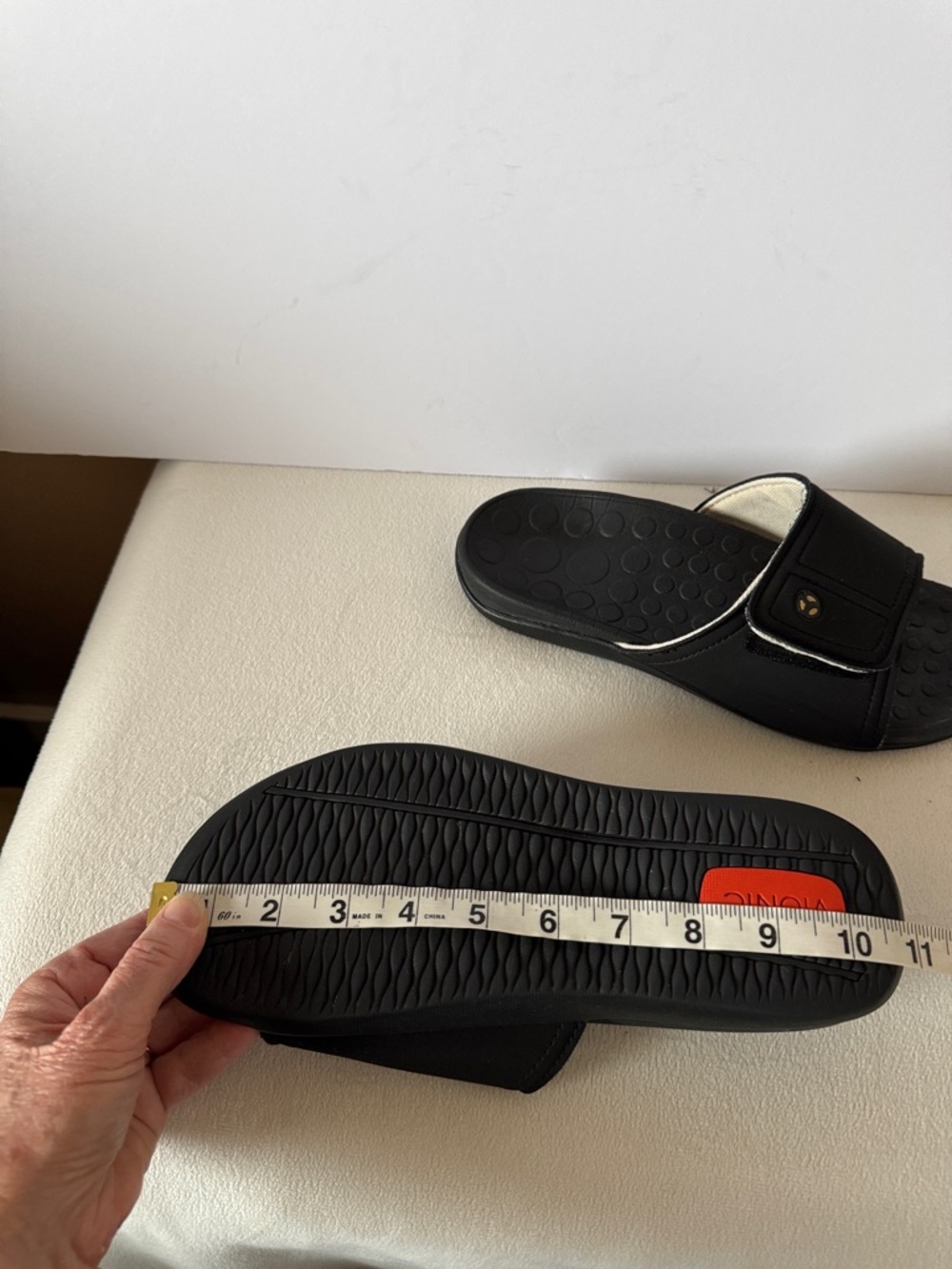 Vionic Kiwi - Unisex Motion Control Orthotic Slide Sandal - Picture 14 of 16